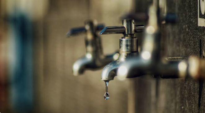 Why DIY Plumbing Repairs Often Lead to Bigger Problems