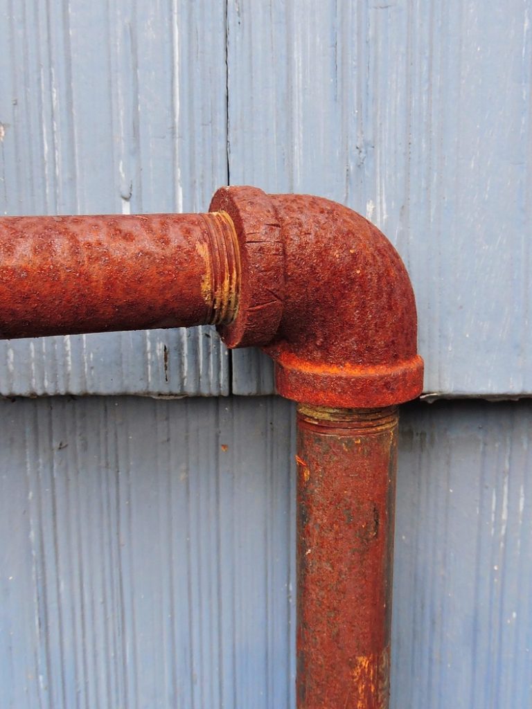 How Exterior Plumbing Systems Help Prevent Pipe Corrosion